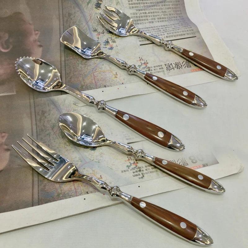 Tenedor Cuchara Cuchillo con Mango de Madera 